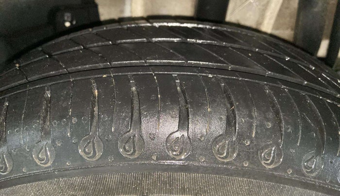 2024 Tata TIGOR XZA Plus iCNG , CNG, Automatic, 11,218 km, Left Rear Tyre Tread