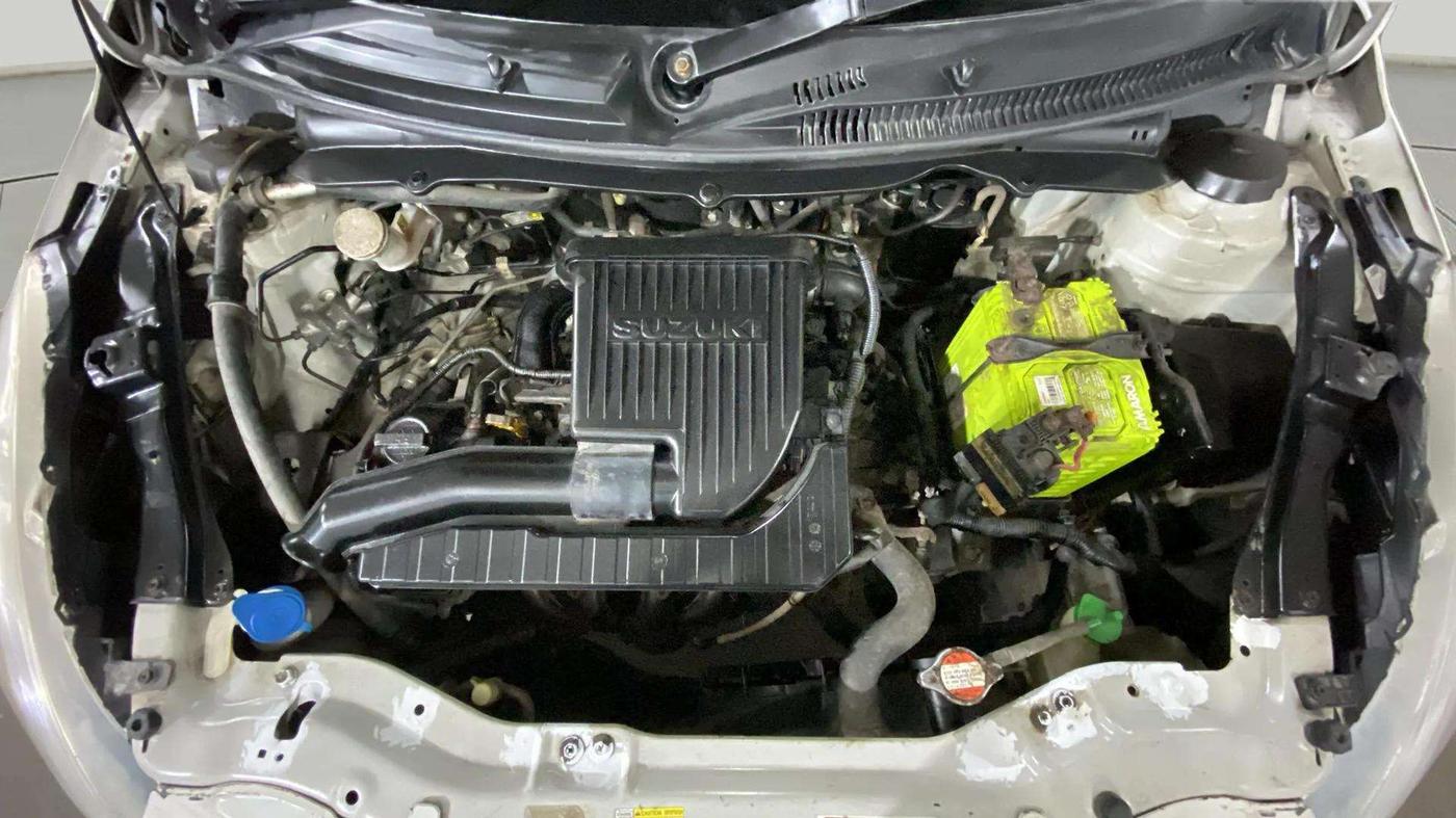 2016 Maruti Swift VXI, Petrol, Manual, 48,857 km, Engine View