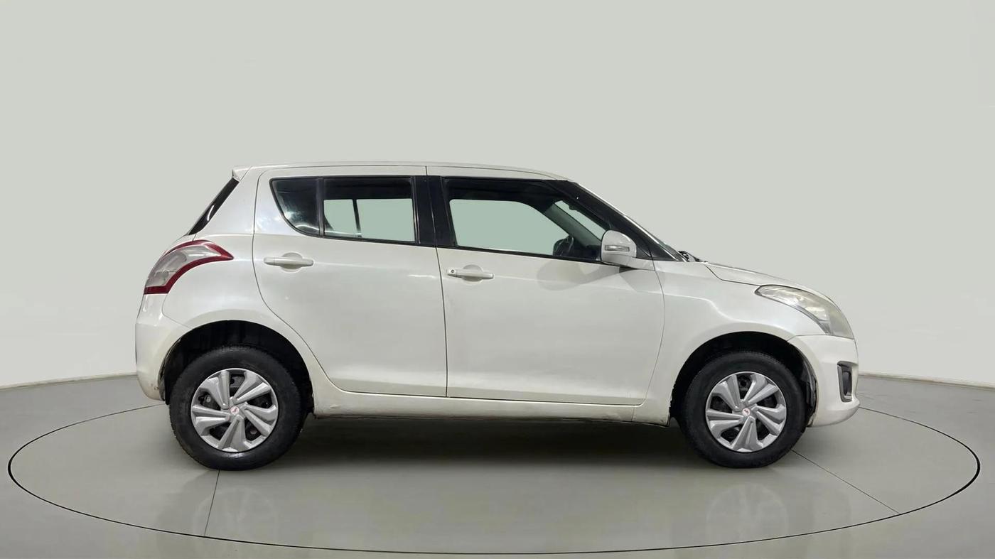 2016 Maruti Swift VXI, Petrol, Manual, 48,857 km, Right Side View