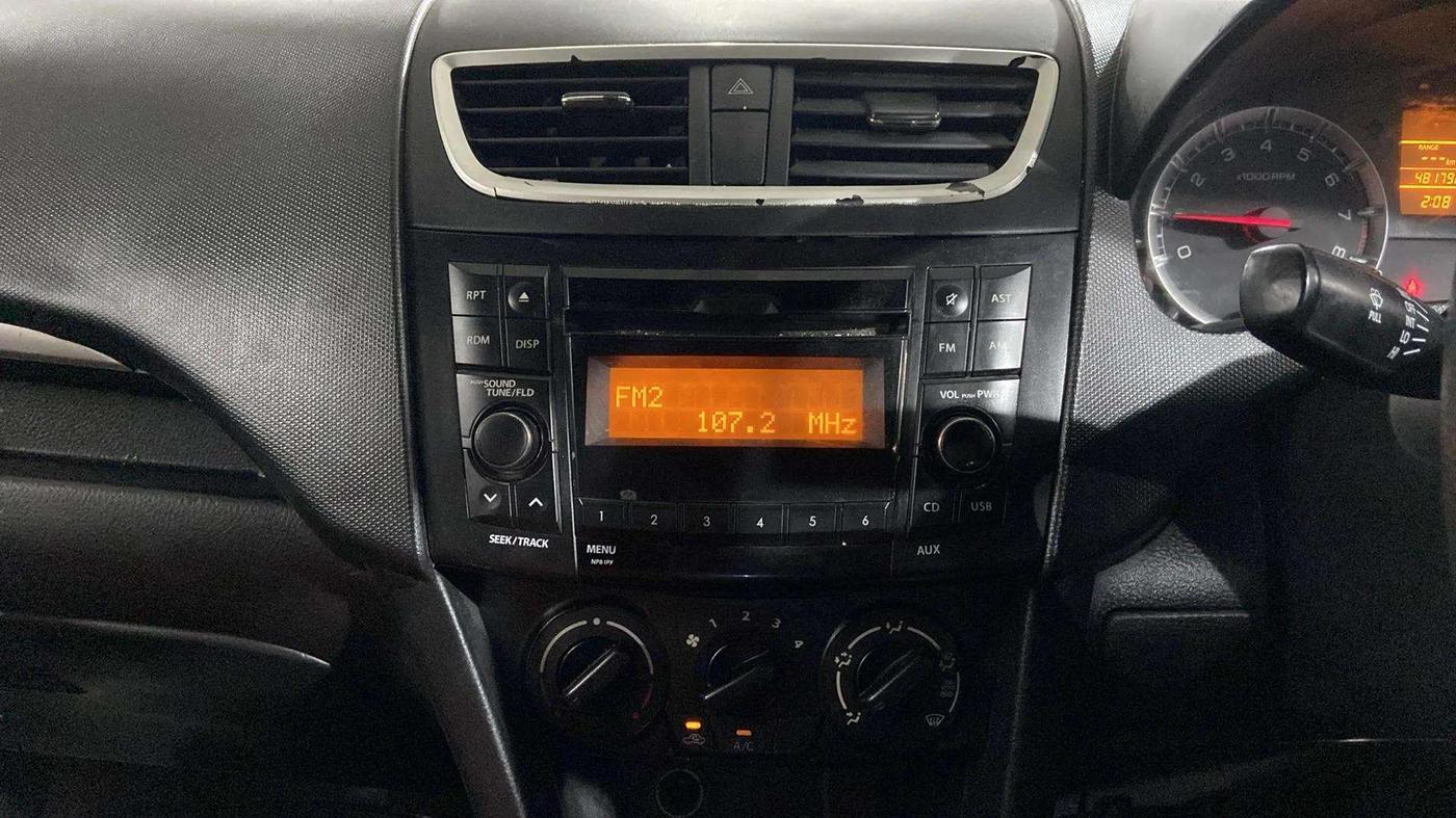 2016 Maruti Swift VXI, Petrol, Manual, 48,857 km, Air Conditioner