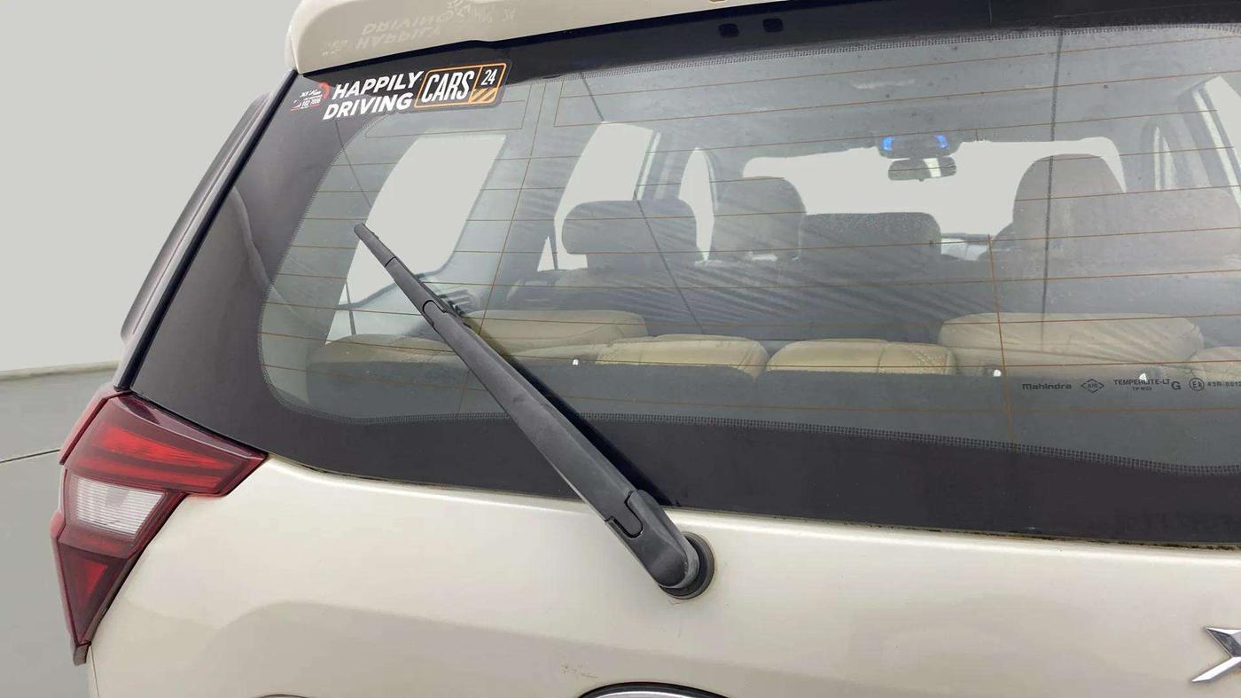 2019 Mahindra XUV500 W11 AT, Diesel, Automatic, 79,196 km, Rear Wiper