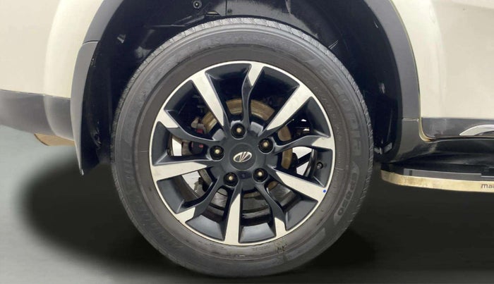 2019 Mahindra XUV500 W11 AT, Diesel, Automatic, 79,032 km, Right Rear Wheel