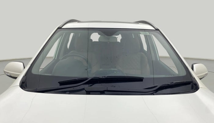 2019 Mahindra XUV500 W11 AT, Diesel, Automatic, 79,032 km, Front Windshield