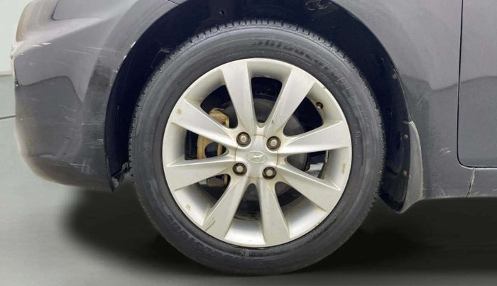 2012 Hyundai Verna FLUIDIC 1.6 VTVT SX, Petrol, Manual, 49,512 km, Left Front Wheel