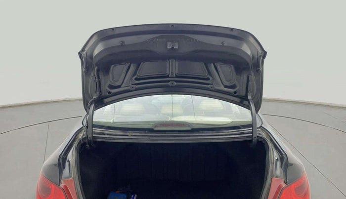 2012 Hyundai Verna FLUIDIC 1.6 VTVT SX, Petrol, Manual, 49,512 km, Boot Door Open