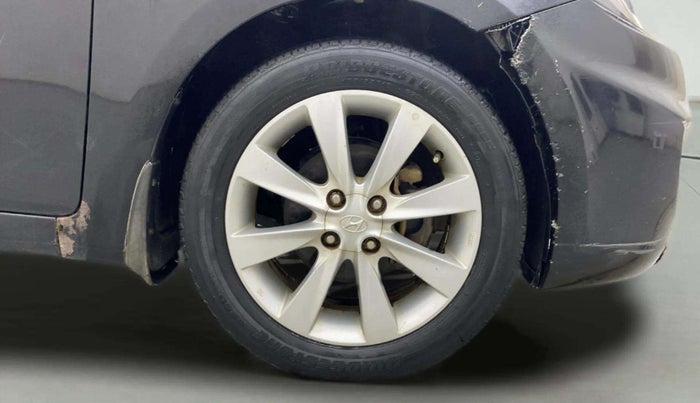 2012 Hyundai Verna FLUIDIC 1.6 VTVT SX, Petrol, Manual, 49,512 km, Right Front Wheel