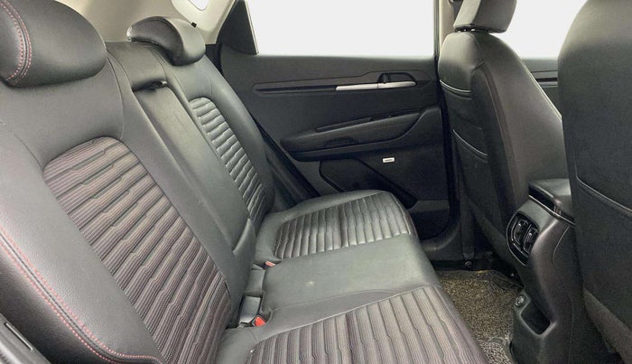 2021 KIA SONET GTX PLUS 1.0 IMT, Petrol, Manual, 18,199 km, Right Side Rear Door Cabin