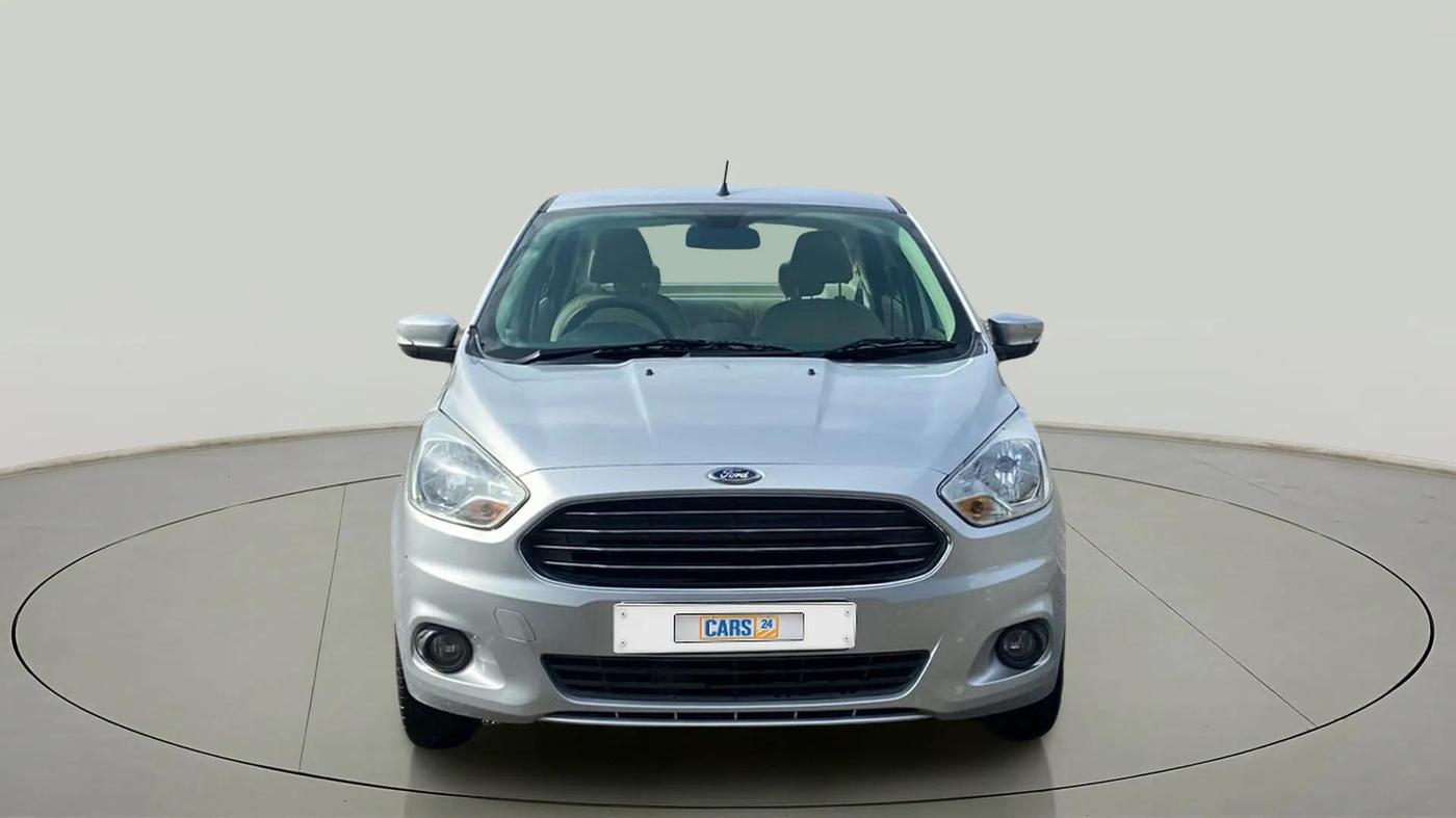 2018 Ford Figo Aspire TITANIUM 1.2 PETROL, CNG, Manual, 78,658 km, Front