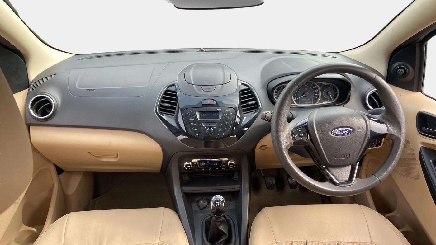 2018 Ford Figo Aspire TITANIUM 1.2 PETROL, CNG, Manual, 78,658 km, Dashboard