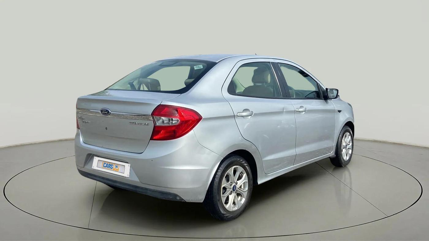 2018 Ford Figo Aspire TITANIUM 1.2 PETROL, CNG, Manual, 78,658 km, Right Back Diagonal