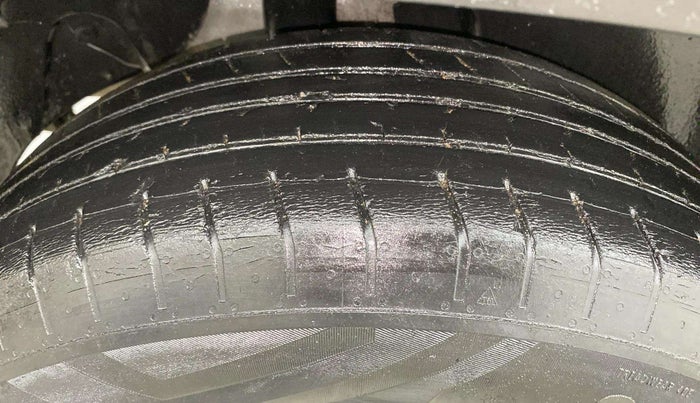 2021 Hyundai Creta EX 1.5 PETROL, Petrol, Manual, 44,388 km, Right Rear Tyre Tread