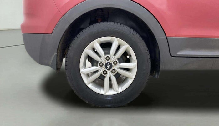 2015 Hyundai Creta SX PLUS 1.6 PETROL, Petrol, Manual, 54,917 km, Right Rear Wheel