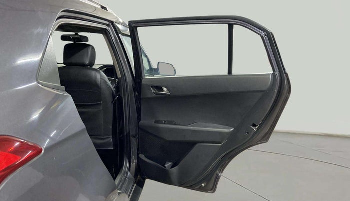 2017 Hyundai Creta SX PLUS 1.6 PETROL, Petrol, Manual, 1,01,808 km, RHS Rear Door