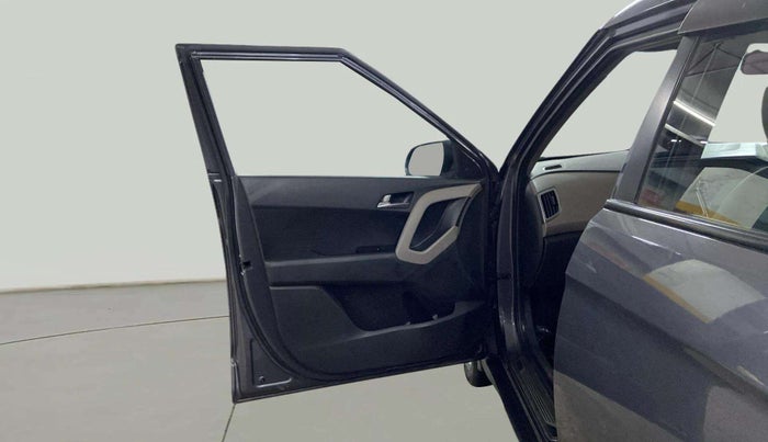 2017 Hyundai Creta SX PLUS 1.6 PETROL, Petrol, Manual, 1,01,808 km, LHS Front Door