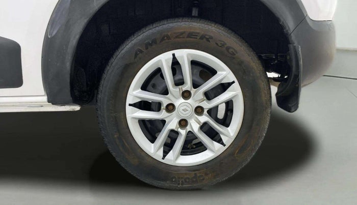 2022 Renault TRIBER RXT, Petrol, Manual, 59,755 km, Left Rear Wheel