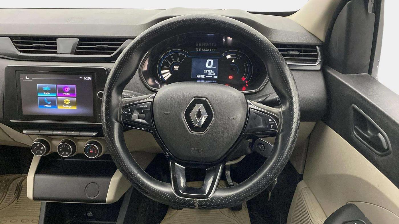 2022 Renault TRIBER RXT, Petrol, Manual, 59,755 km, Steering Wheel Close Up