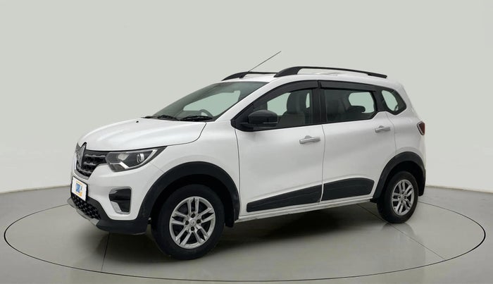 2022 Renault TRIBER RXT, Petrol, Manual, 59,755 km, Left Front Diagonal