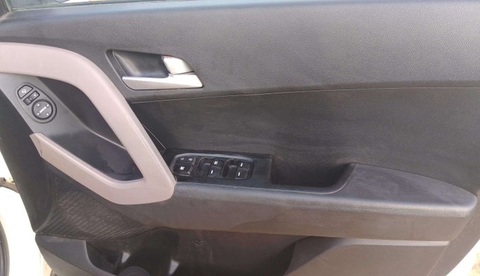 2018 Hyundai Creta SX AT 1.6 DIESEL, Diesel, Automatic, 65,481 km, Driver Side Door Panels Control