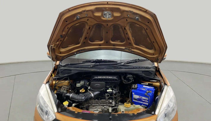 2017 Tata Tiago XZ PETROL, Petrol, Manual, 1,31,807 km, Open Bonet