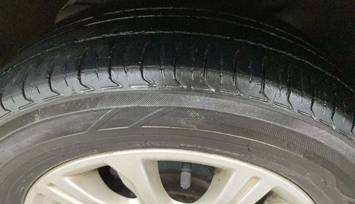 2017 Tata Tiago XZ PETROL, Petrol, Manual, 1,31,807 km, Left Rear Tyre Tread