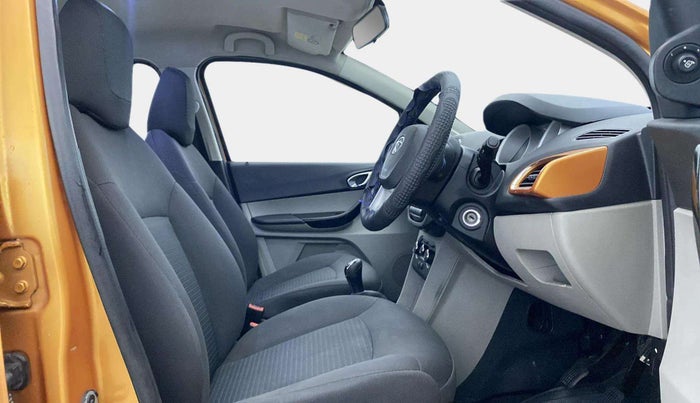 2017 Tata Tiago XZ PETROL, Petrol, Manual, 1,31,807 km, Right Side Front Door Cabin