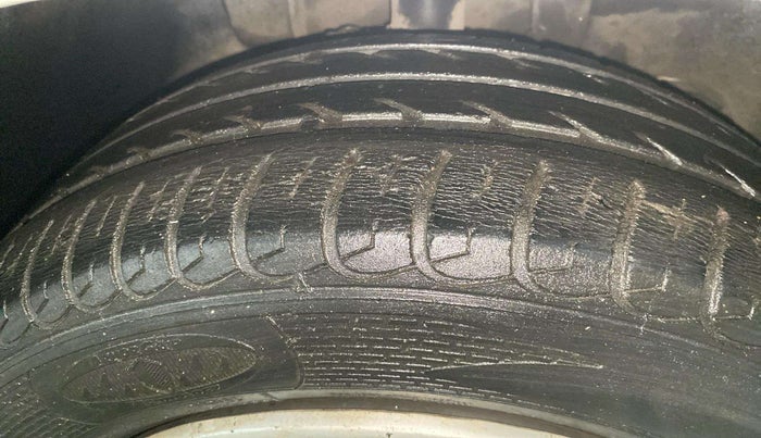 2017 Tata Tiago XT PETROL, Petrol, Manual, 61,320 km, Right Front Tyre Tread