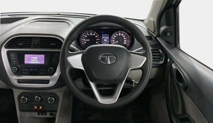 2017 Tata Tiago XT PETROL, Petrol, Manual, 61,320 km, Steering Wheel Close Up