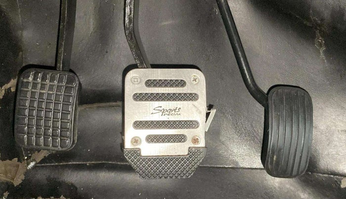 2017 Tata Tiago XT PETROL, Petrol, Manual, 61,320 km, Pedals