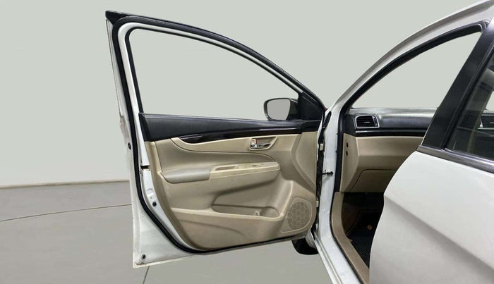 2018 Maruti Ciaz ALPHA 1.4 PETROL, Petrol, Manual, 62,825 km, LHS Front Door