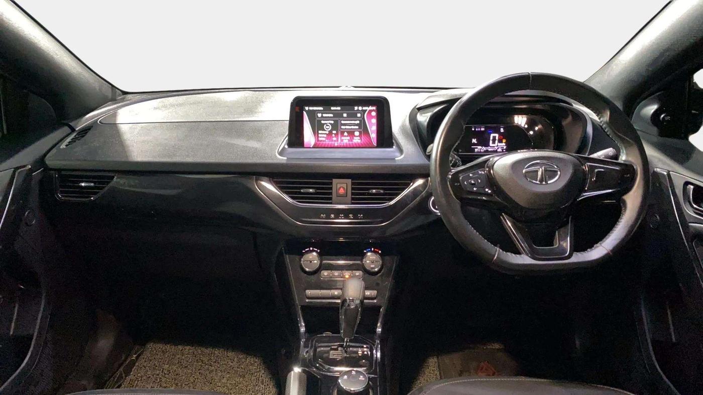 2022 Tata NEXON XZA PLUS PETROL DARK EDITION, Petrol, Automatic, 9,692 km, Dashboard