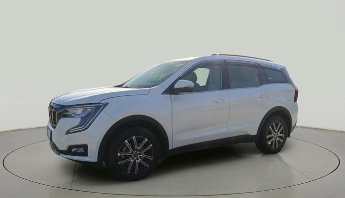2022 Mahindra XUV700 AX 7 LUXURY P AT 7 STR, Petrol, Automatic, 78,154 km, Left Front Diagonal
