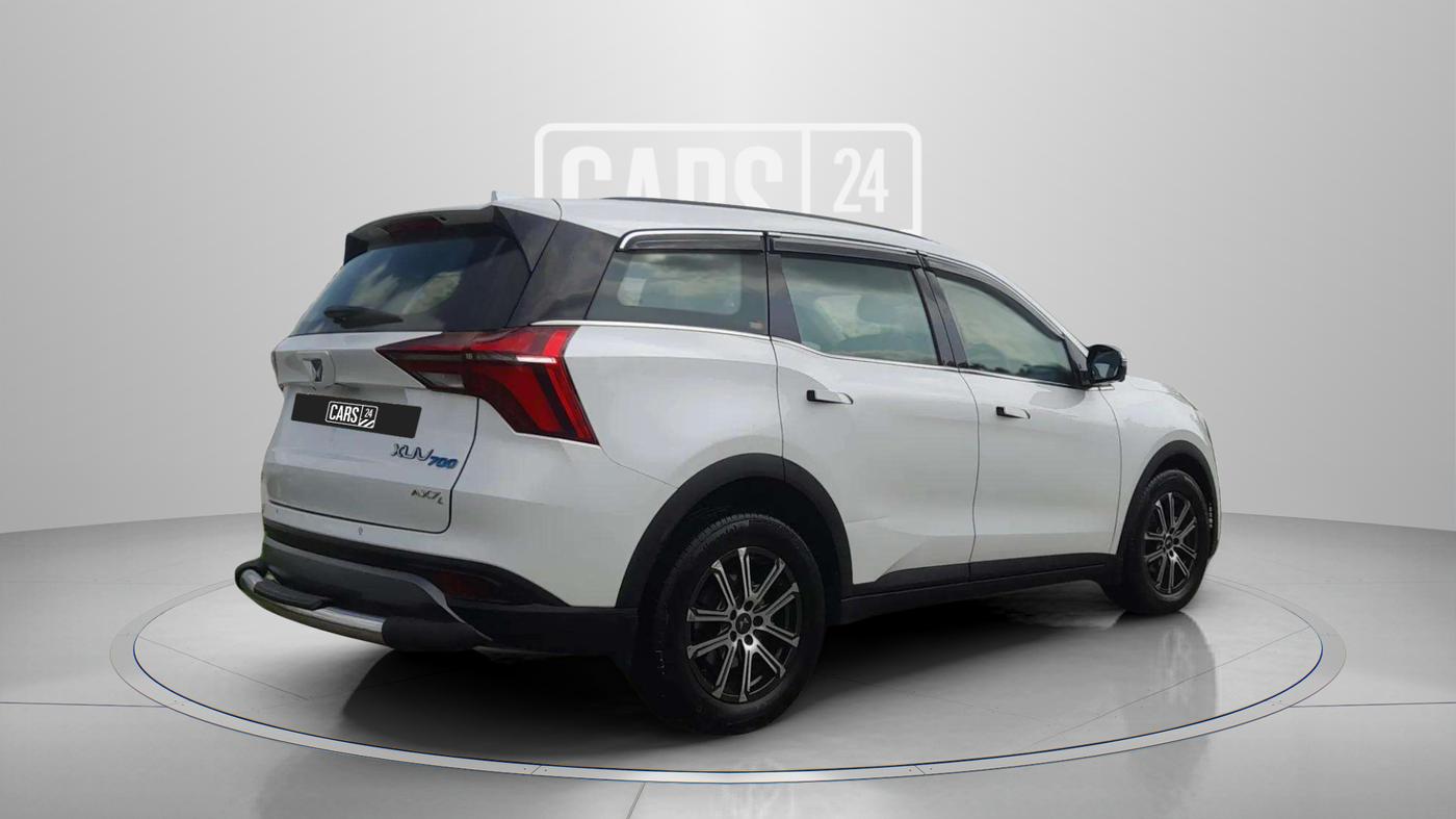 2022 Mahindra XUV700 AX 7 LUXURY P AT 7 STR, Petrol, Automatic, 78,257 km, Right Back Diagonal