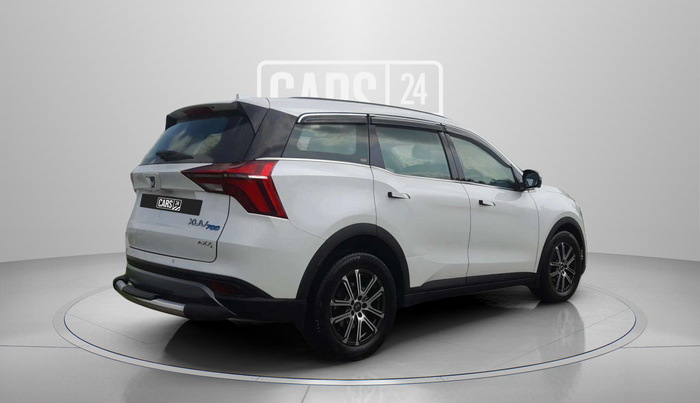 2022 Mahindra XUV700 AX 7 LUXURY P AT 7 STR, Petrol, Automatic, 78,154 km, Right Back Diagonal