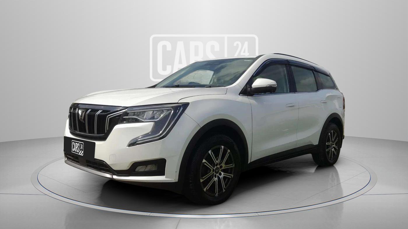 2022 Mahindra XUV700 AX 7 LUXURY P AT 7 STR, Petrol, Automatic, 78,257 km, Left Front Diagonal