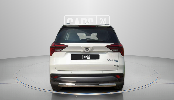 2022 Mahindra XUV700 AX 7 LUXURY P AT 7 STR, Petrol, Automatic, 78,154 km, Back/Rear