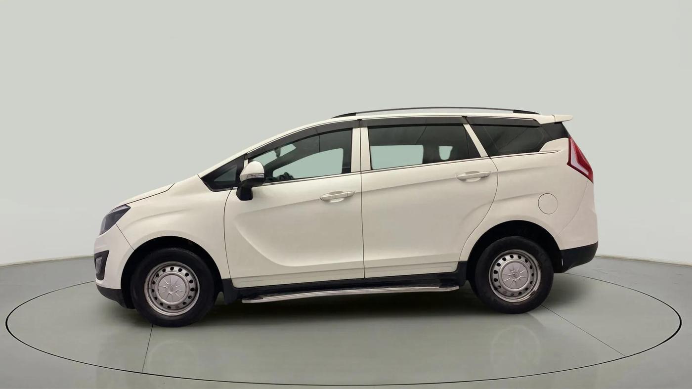 2019 Mahindra MARAZZO M2 7STR, Diesel, Manual, 38,369 km, Left Side
