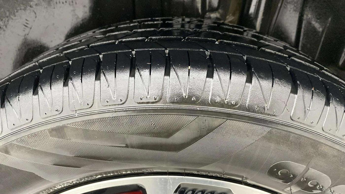 2022 Maruti Vitara Brezza ZXI PLUS, Petrol, Manual, 39,391 km, Left Rear Tyre Tread