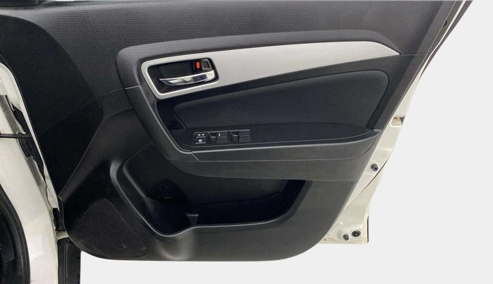 2022 Maruti Vitara Brezza ZXI PLUS, Petrol, Manual, 39,391 km, Driver Side Door Panels Control