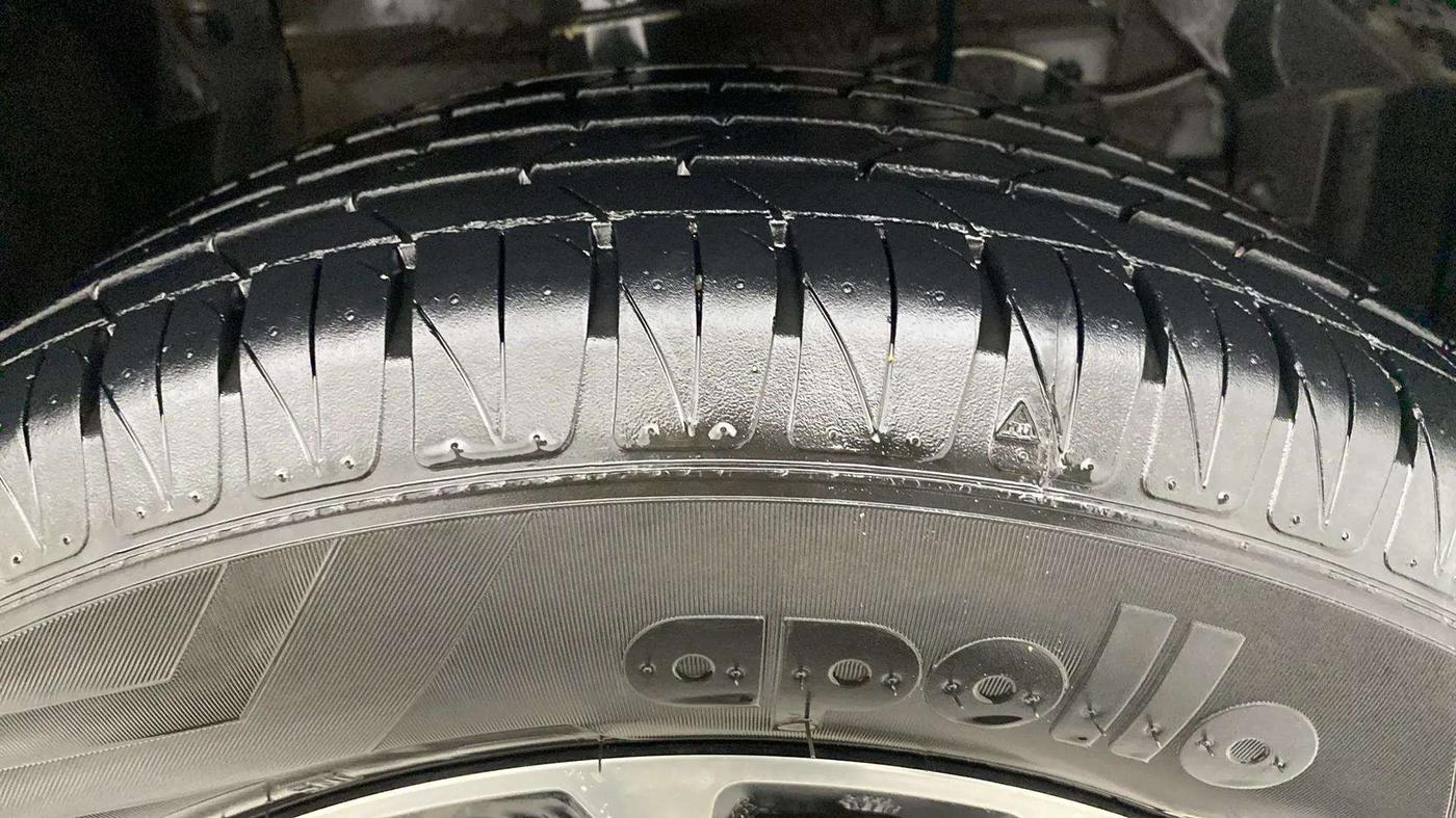 2022 Maruti Vitara Brezza ZXI PLUS, Petrol, Manual, 39,391 km, Right Front Tyre Tread