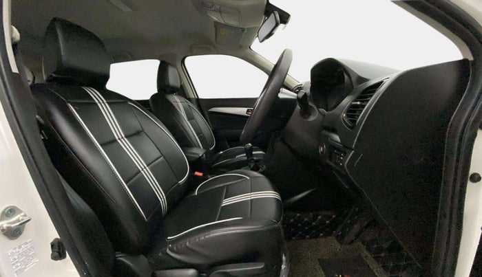 2022 Maruti Vitara Brezza ZXI PLUS, Petrol, Manual, 39,391 km, Right Side Front Door Cabin