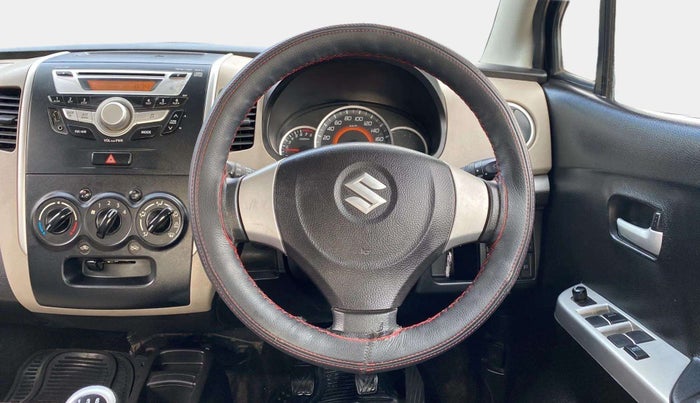2015 Maruti Wagon R 1.0 VXI, Petrol, Manual, 17,633 km, Steering Wheel Close Up
