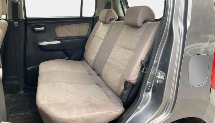 2015 Maruti Wagon R 1.0 VXI, Petrol, Manual, 17,633 km, Right Side Rear Door Cabin