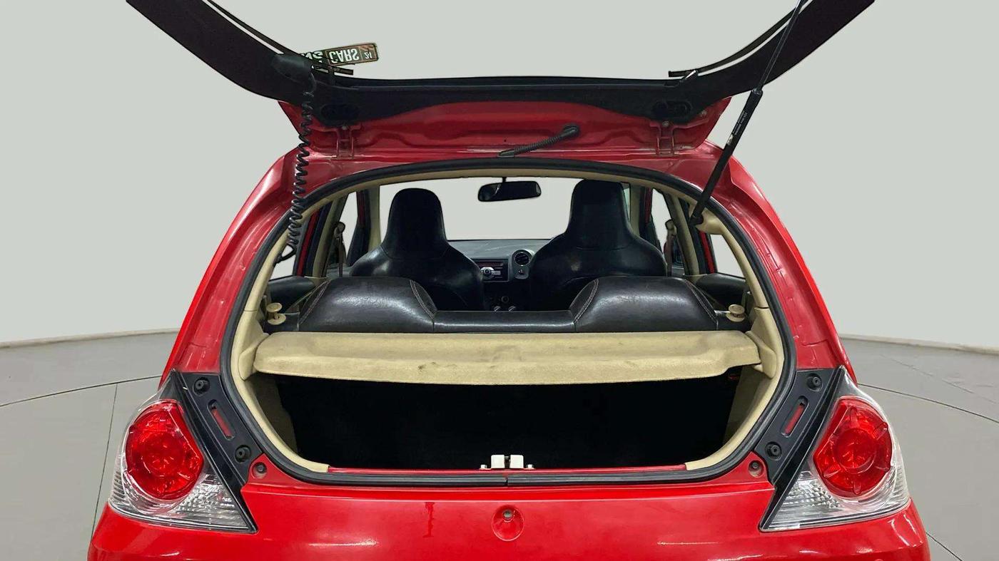 2014 Honda Brio VX AT, Petrol, Automatic, 34,405 km, Boot Open Zoomed View