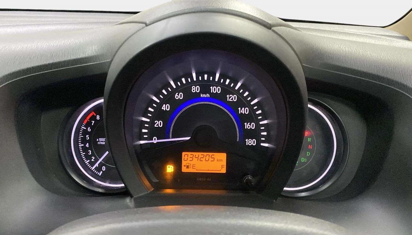 2014 Honda Brio VX AT, Petrol, Automatic, 34,405 km, Odometer Image