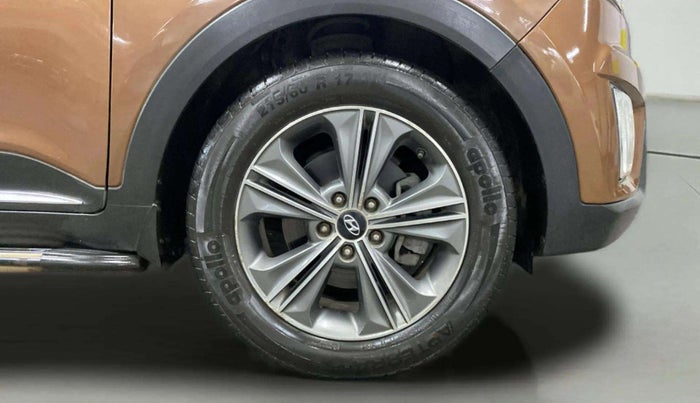 2016 Hyundai Creta SX PLUS AT 1.6 PETROL, Petrol, Automatic, 1,02,889 km, Right Front Wheel