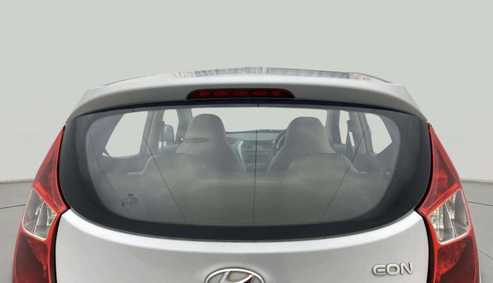 2017 Hyundai Eon ERA PLUS (O), Petrol, Manual, 57,262 km, Rear Windshield