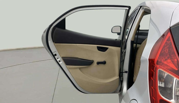 2017 Hyundai Eon ERA PLUS (O), Petrol, Manual, 57,262 km, LHS Rear Door