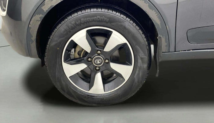 2019 Tata NEXON XZA PLUS PETROL, Petrol, Automatic, 62,757 km, Left Front Wheel