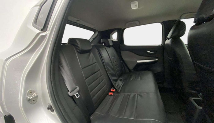 2021 Nissan MAGNITE XV TURBO, Petrol, Manual, 49,276 km, Right Side Rear Door Cabin