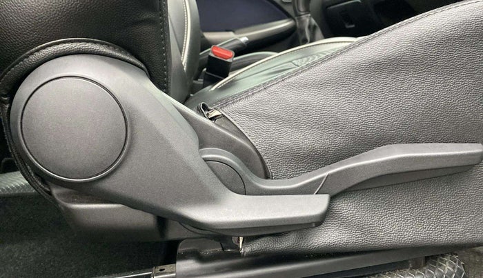 2019 Maruti Baleno ALPHA PETROL 1.2, Petrol, Manual, 61,819 km, Driver Side Adjustment Panel